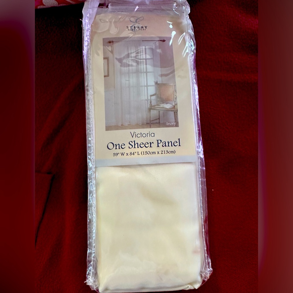 Home Styles Victoria One Sheer Panel